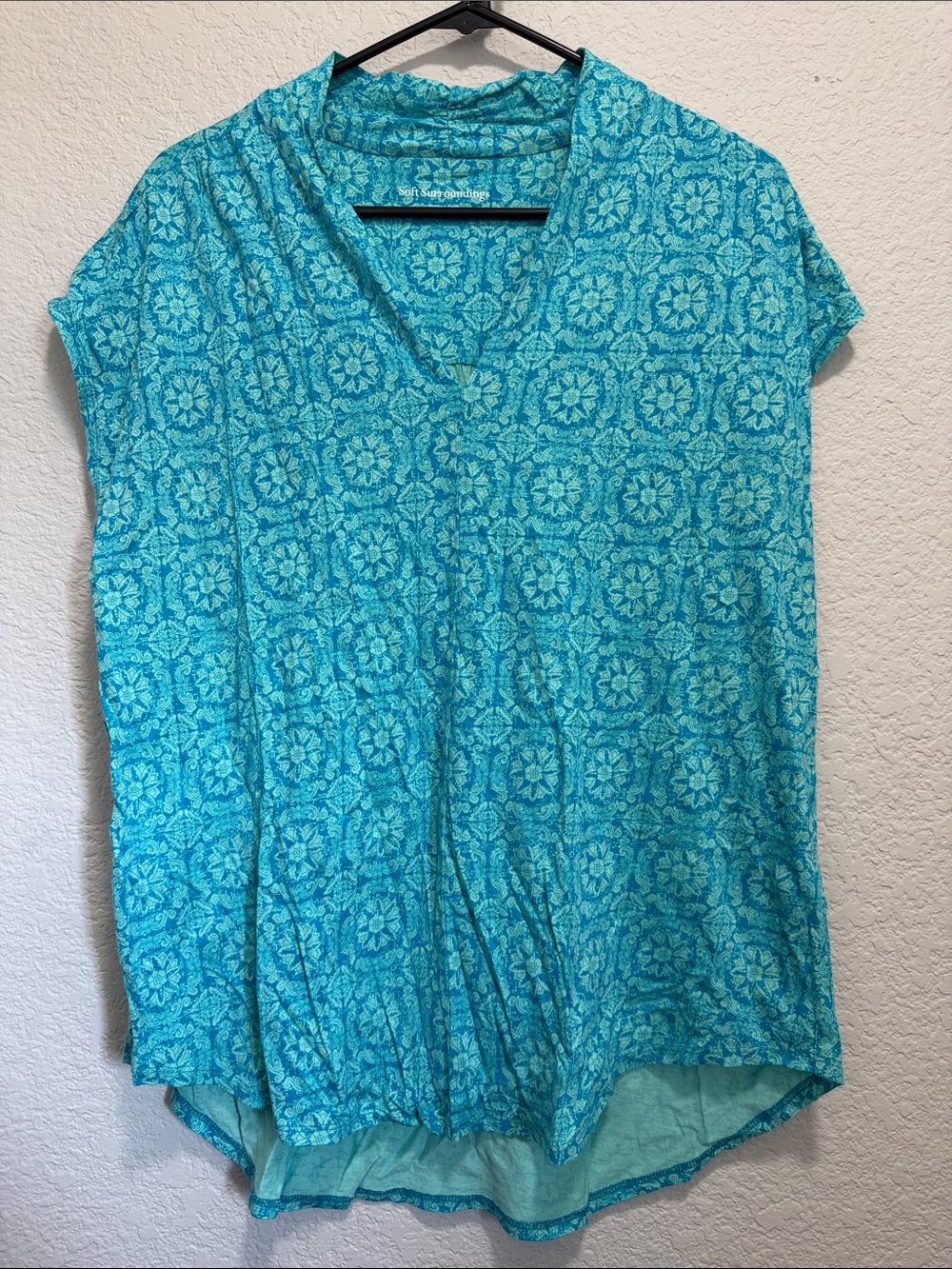 Soft Surroundings Turquoise Floral Mosaic V-Neck Tunic
